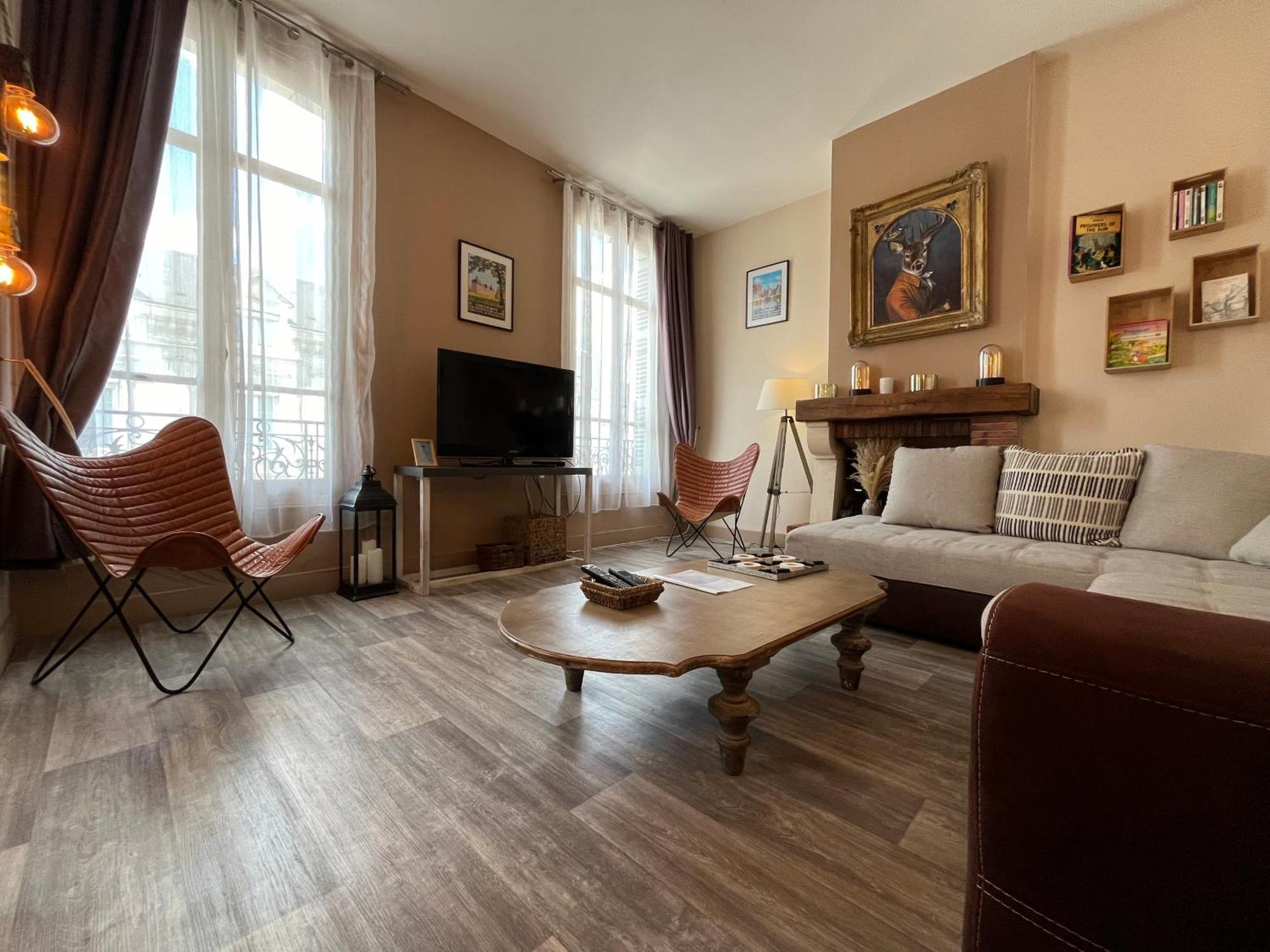 Cote Chateau - Grand Appartement Au Coeur De Blois Exterior foto