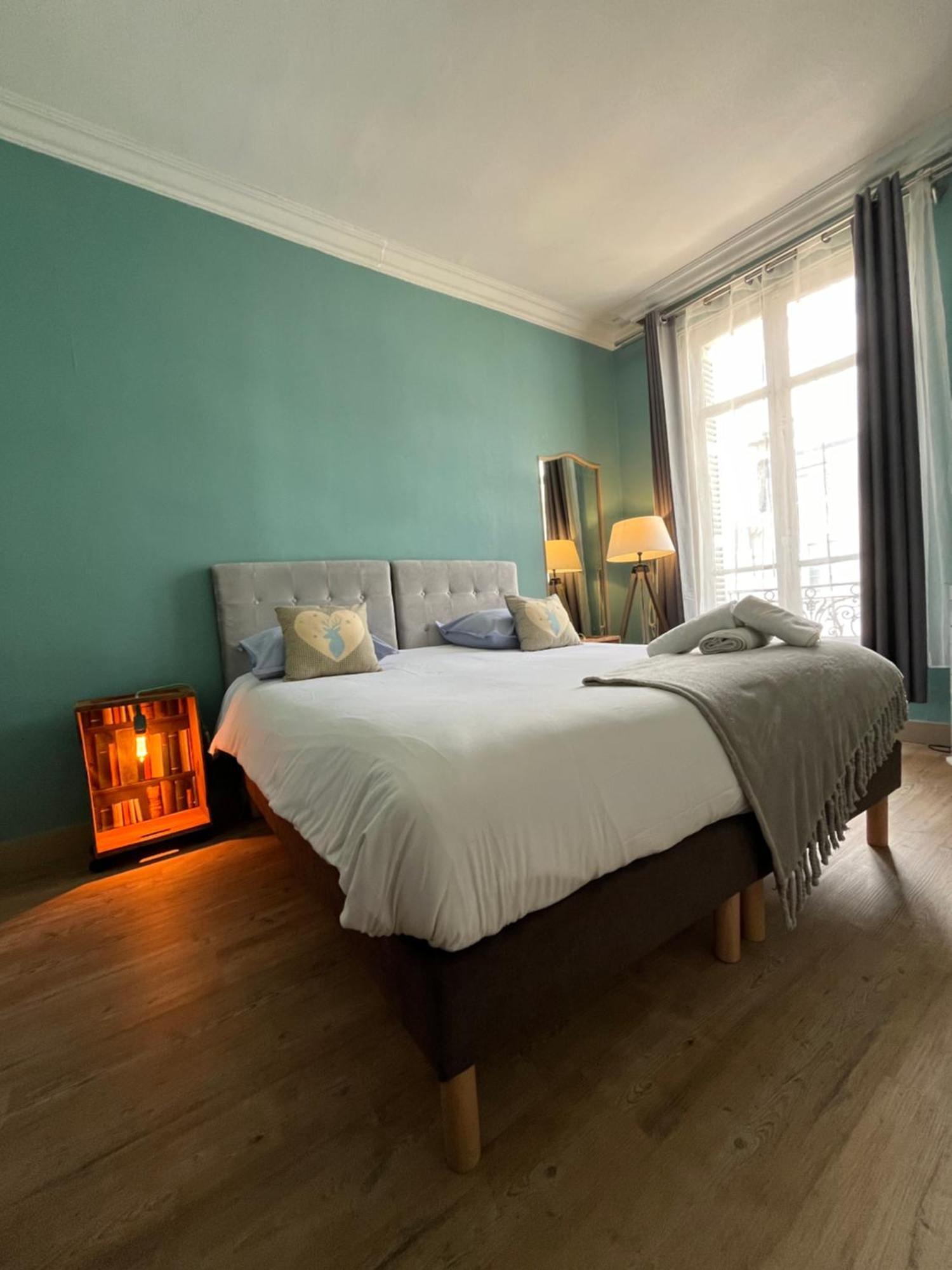 Cote Chateau - Grand Appartement Au Coeur De Blois Exterior foto